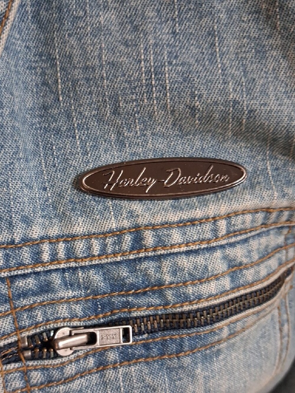 VTG Harley-Davidson Light Blue Distressed Denim Classic "Live To Ride"Jacket (M) - Picture 6 of 12